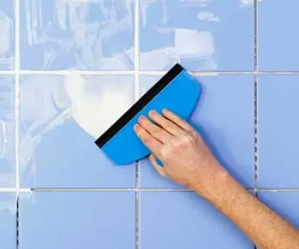 4 Signs You Might Need Regrouting or Caulking Services